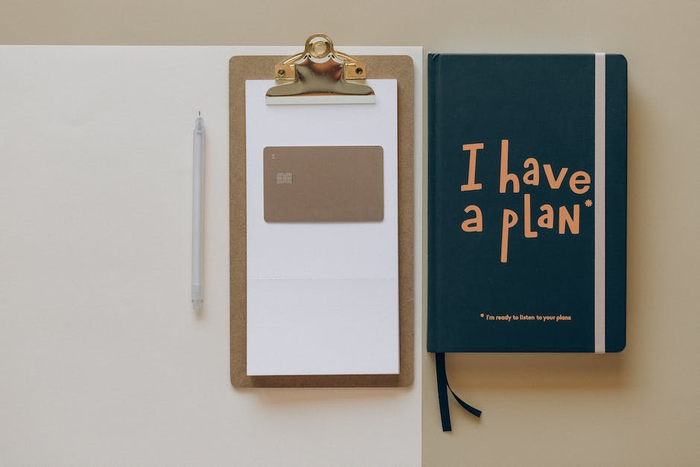 Un cuaderno que dice 